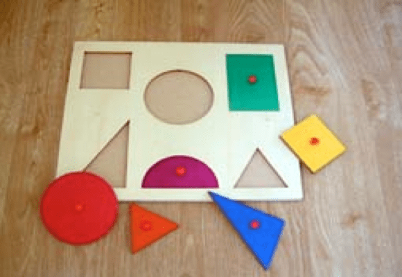 PS062 Shape Sorting Puzzle Board
